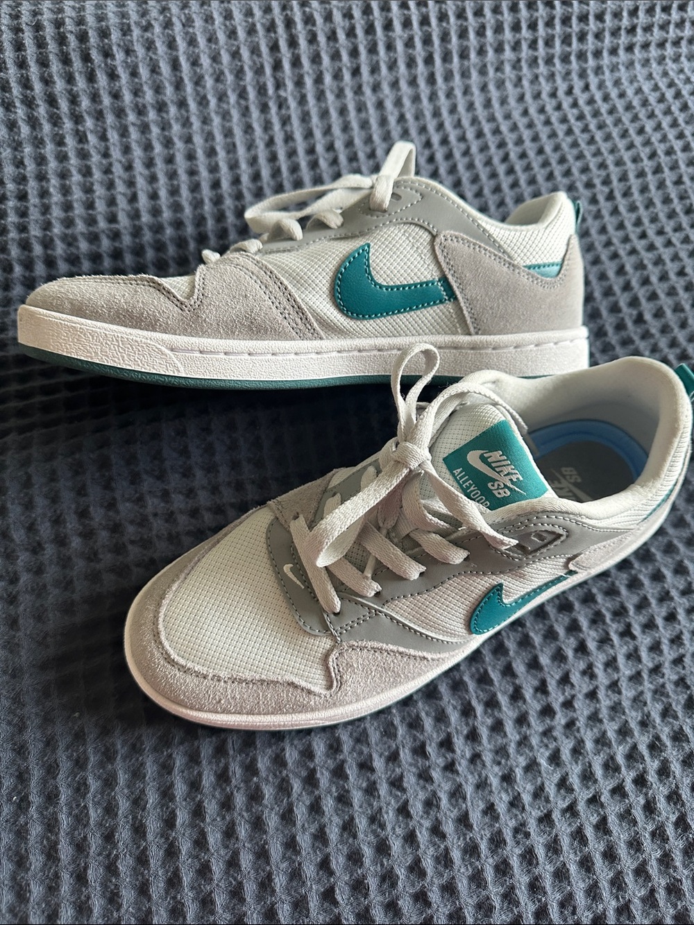 Nike Grey Sneakers with Teal Swoosh